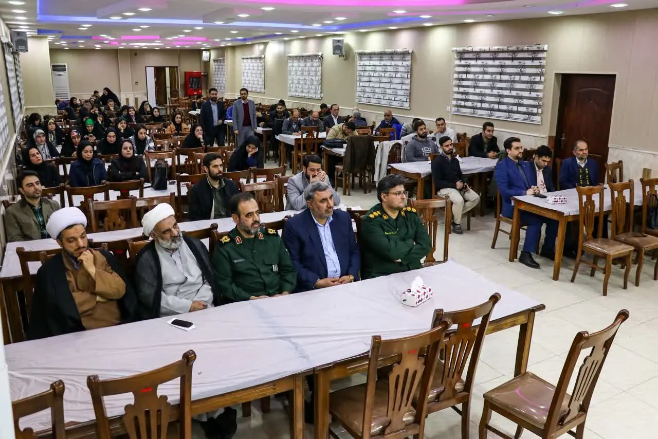 ضیافت افطاری جمعی از اصحاب رسانه و خبرنگاران گیلان 