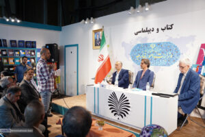روسیه منتظر ایران نخواهد ماند / رسانه‌های کشور نسبت به روسیه گارد دارند