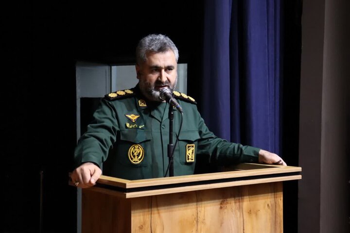 گشت‌های شبانه بسیج در رشت؛ تأمین امنیت و مقابله با نفوذ دشمن در اولویت است