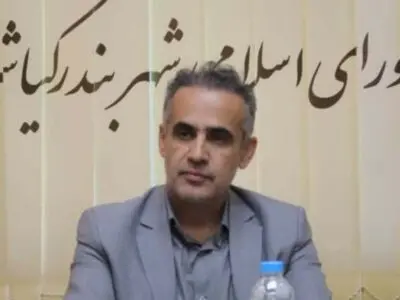 «حاتم پورباقری» برای پنجمین سال پیاپی رئیس شورای شهر بندرکیاشهر شد