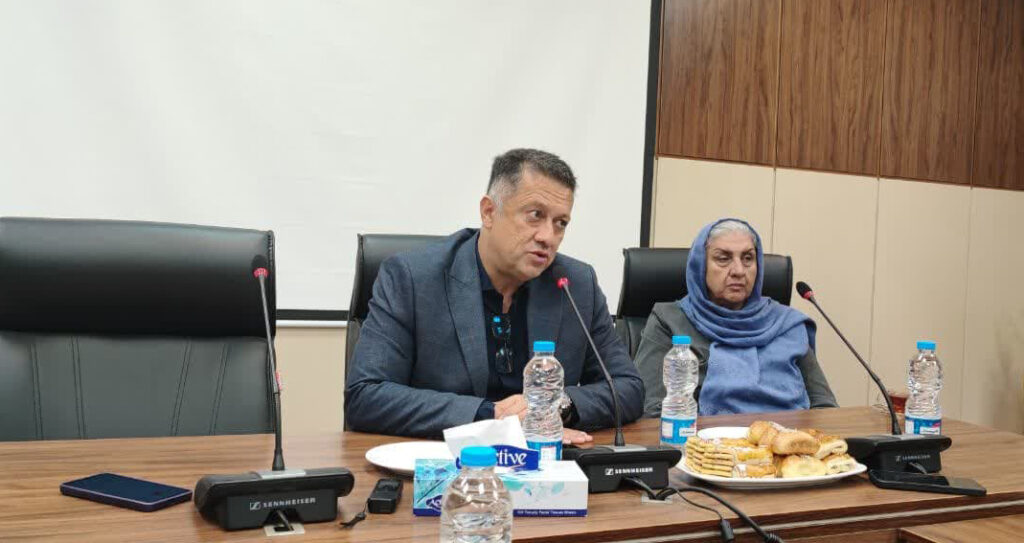 مدیرعامل فومن شیمی بهداشت: حتی در بحران‌ها تولید و اشتغال را متوقف نکردیم