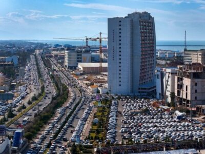 رکوردشکنی گردشگری در منطقه آزاد انزلی؛ میزبانی بیش از یک میلیون نفر در شهریورماه