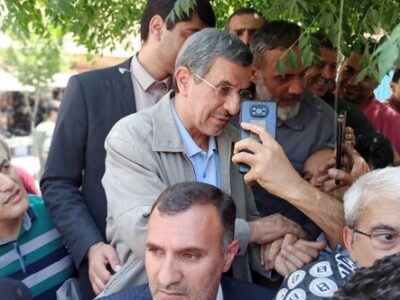 تکرار یک شکست یا تلاش برای بقا؟ بازگشت احمدینژاد به صحنه سیاست شش ماه مانده به انتخابات شوراها