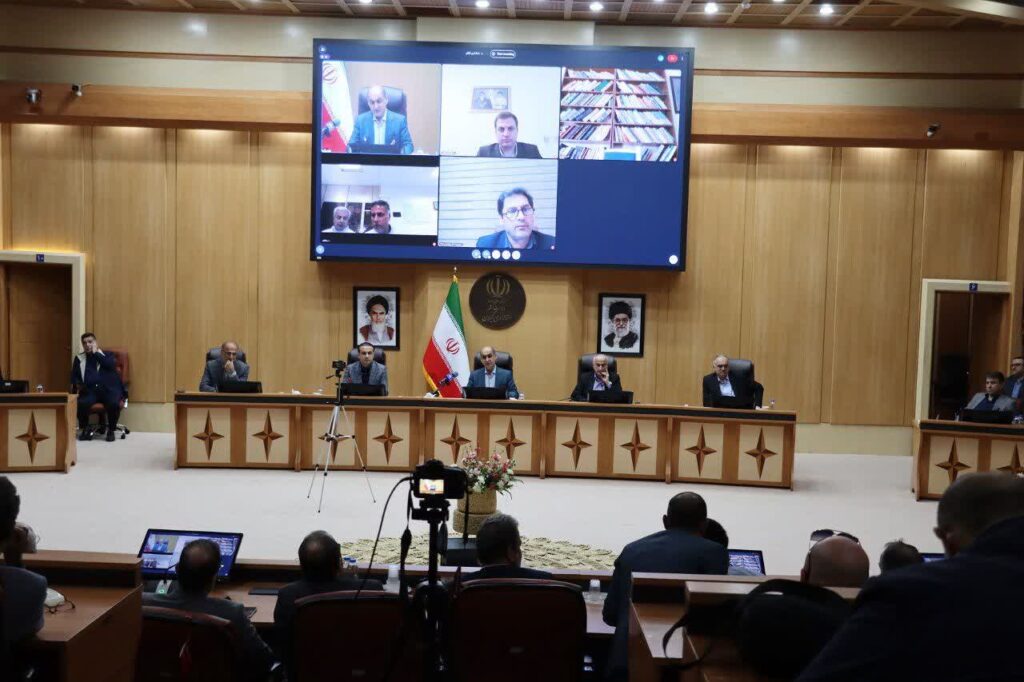 گیلان مصمم به گسترش روابط اقتصادی با کشورهای همسایه