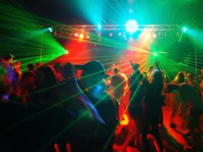 بازداشت ۷ بازیگر در جشن تولد علی شادمان؛ پشت پرده ماجرا چیست؟