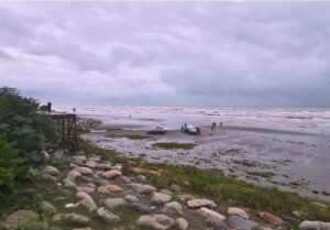 ساحلفروشی در لباس قانون ساحلفروشی در لباس قانون