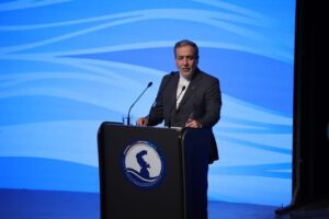 عراقچی: دریای خزر به اندازه خلیج فارس برای ما راهبردی است