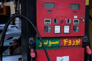 بنزین سوپر از فردا در تهران؛ وارداتِ جدید بدون افزایش قیمت بنزین معمولی