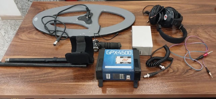 کشف فلزیاب‌های غیرمجاز در جواهردشت رودسر؛ سه متهم دستگیر شدند