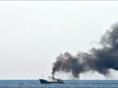 ادعای اوکراین: دو کشتی روسی حامل سلاح ایران در دریای خزر هدف حمله ما قرار گرفتند