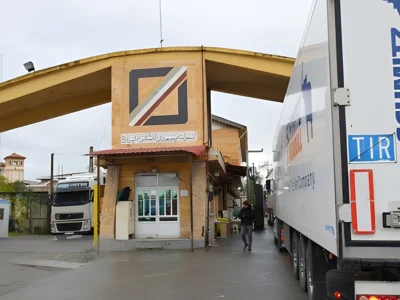 پس از هفته‌ها انتظار؛ تردد کامیون‌های صادراتی از مرز آستارا عادی شد