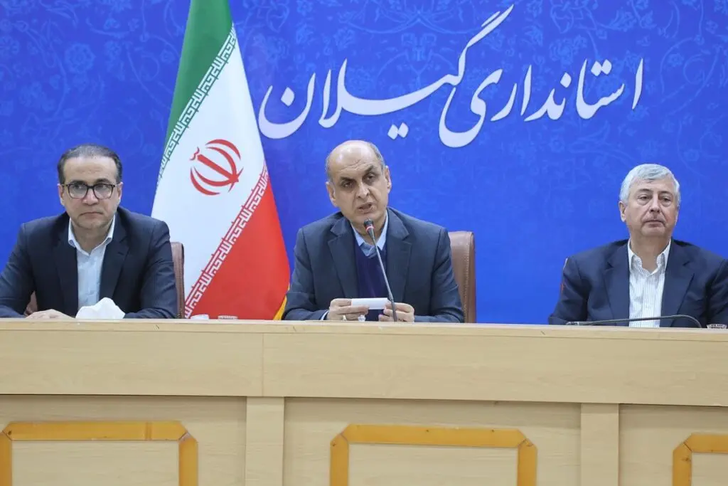 دولت در بازسازی بازار رشت در کنار کسبه‌ است