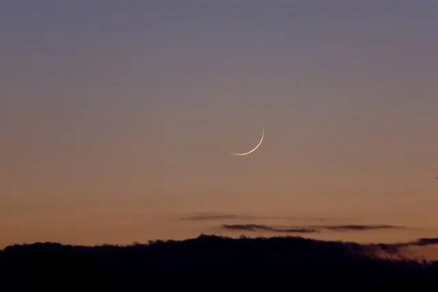 رؤیت هلال ماه رمضان ۱۴۴۷ در غروب ۲۹ بهمن/آغاز روزه‌داری از پنجشنبه