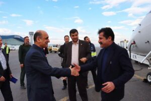 با استقبال استاندار؛ معاون رئیس‌جمهور در امور توسعه روستایی وارد گیلان شد