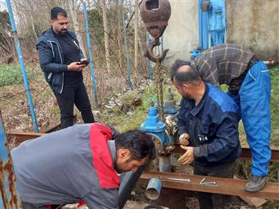 تعویض فوری الکتروپمپ چاه روستای چینیجان؛ مشکل کم‌آبی ۵ روستای رودسر رفع شد