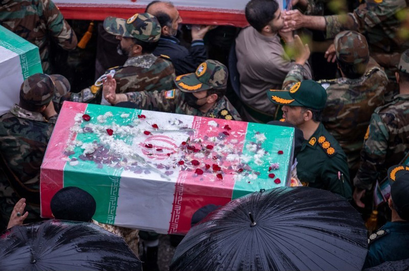 شهید گیلانی در آغوش زادگاه آرام گرفتند