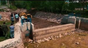 اجرای پروژه دائمی‌سازی سردهنه نهر کریمی در کوچصفهان برای تأمین آب پایدار کشاورزی