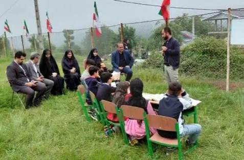 تحصیل بیش از ۳۶۰۰ دانش‌آموز عشایری در گیلان/ آموزش حضوری برای ۵۰۰ دانش‌آموز فاقد اینترنت