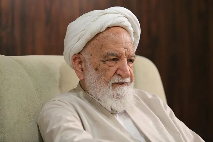 انتقاد آیت الله مسعودی خمینی از مخالفان مذاکره با آمریکا