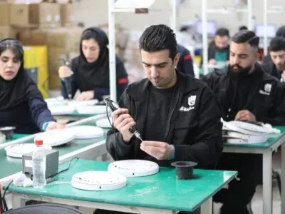 سقوط بی‌سابقه مشارکت اقتصادی؛ زنان و جوانان از بازار کار کنار رفتند