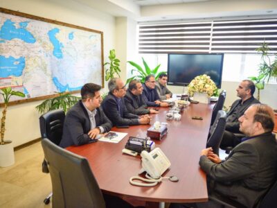 منطقه آزاد انزلی و گروه سرمایه‌گذاری مسکن برای اجرای پروژه‌های مشترک توسعه‌ای به تفاهم رسیدند
