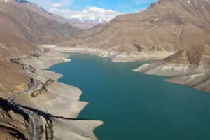 سدی که قرار است آب بیاورد؛ چرا مردم بندپی شرقی نگران‌اند؟