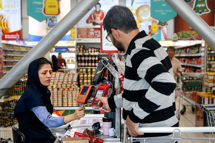 مهلت اتصال فروشگاه‌های خرد به سامانه کالابرگ اعلام شد/ تسویه مطالبات تا ۳۰ تیر انجام گرفت