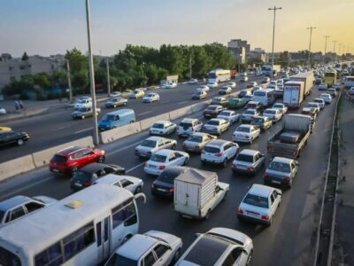 ثبت ورود ۳۱۹ هزار خودرو به گیلان؛ تردد در محورهای ورودی عادی است