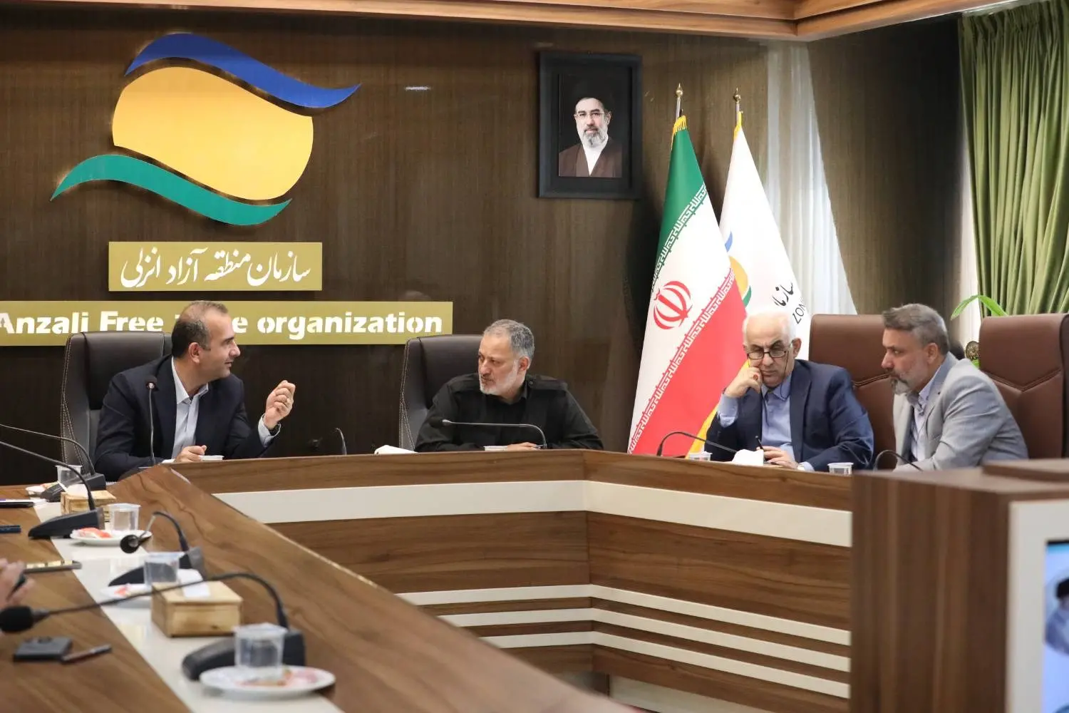 منطقه آزاد انزلی در مسیر روان‌سازی تجارت؛ تأکید بر کاهش زمان ترخیص