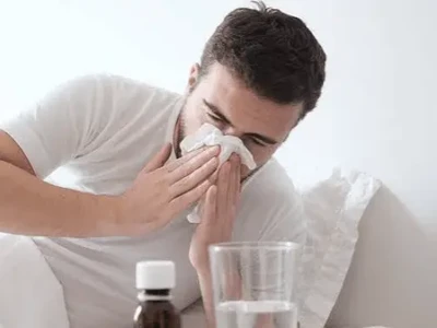 تب، سرفه و بدن‌درد؛ کروناست یا آنفلوآنزا؟ تفاوت علائم را بشناسید