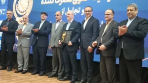 ۱۸ واحد گیلانی تندیس زرین گرفتند