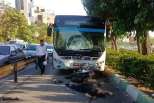 مرگ دو جوان در برخورد موتورسیکلت با اتوبوس در کوچصفهان